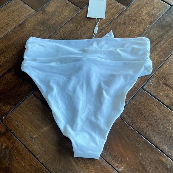 Designer Sonya Swim women’s size medium knotted front bow high waisted bikini - Picture 8 of 10